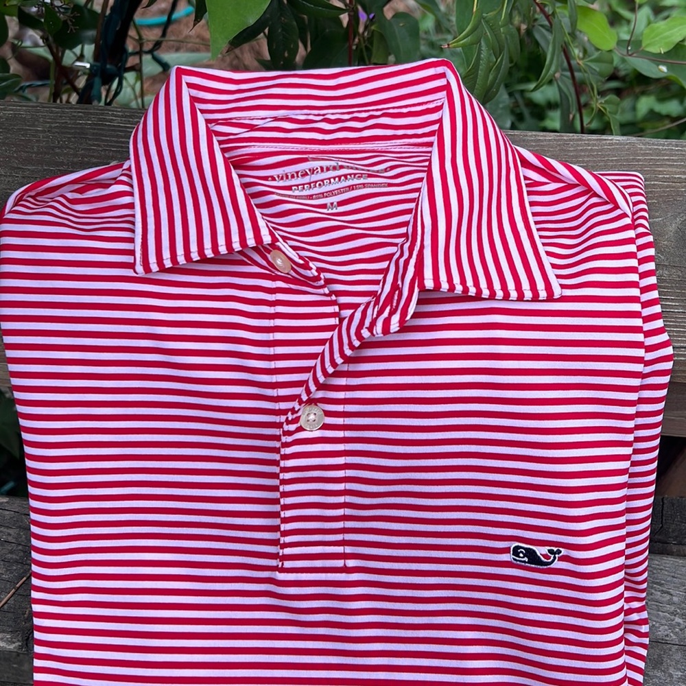 Vineyard Vines performance golf shirt.